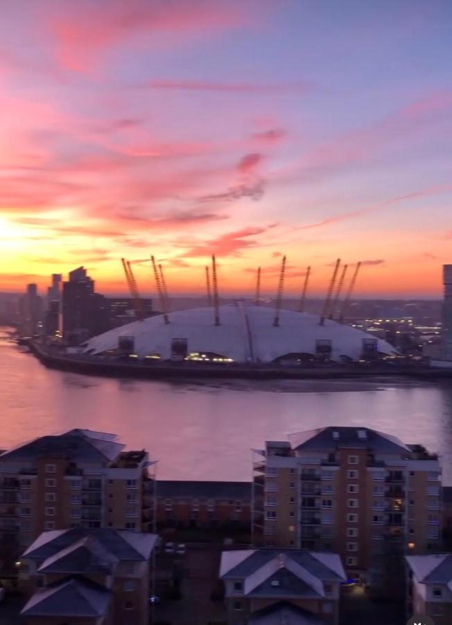 London Skylineviews 2 Bed 2 Bath Flat Near Canary Wharf, O2 & Excel المظهر الخارجي الصورة