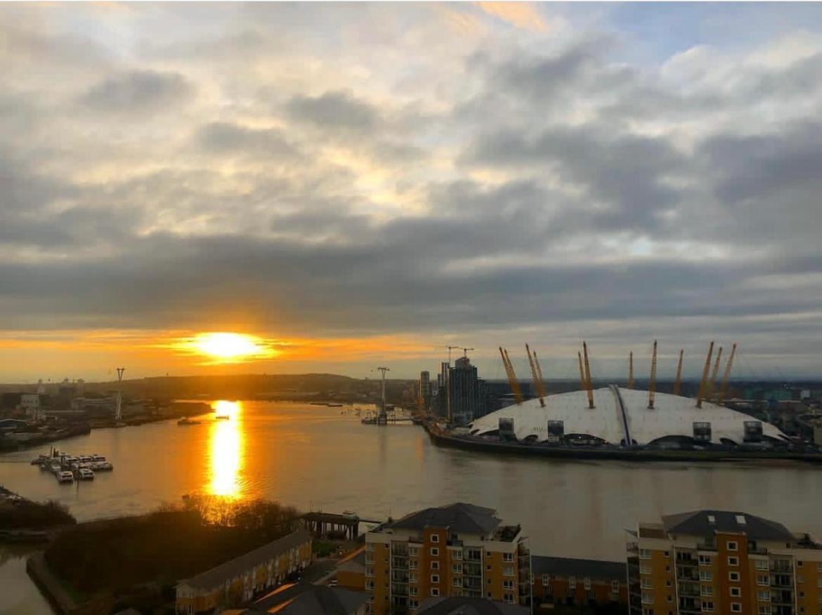 London Skylineviews 2 Bed 2 Bath Flat Near Canary Wharf, O2 & Excel المظهر الخارجي الصورة