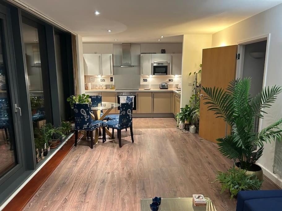 London Skylineviews 2 Bed 2 Bath Flat Near Canary Wharf, O2 & Excel المظهر الخارجي الصورة