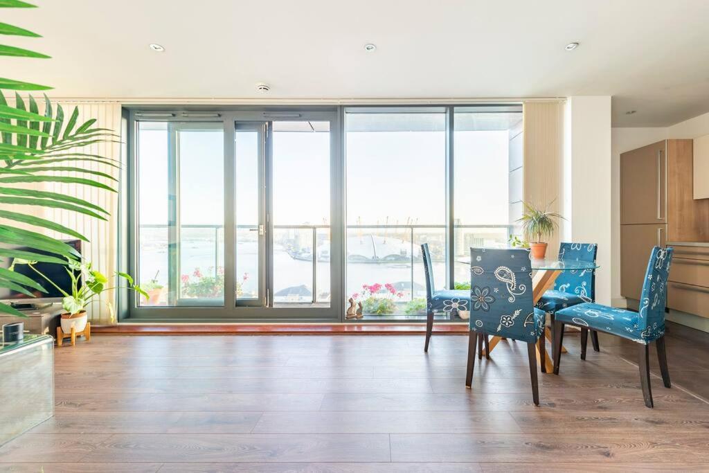 London Skylineviews 2 Bed 2 Bath Flat Near Canary Wharf, O2 & Excel المظهر الخارجي الصورة
