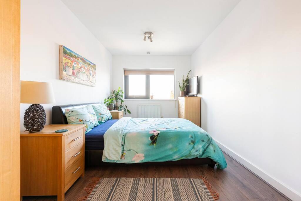 London Skylineviews 2 Bed 2 Bath Flat Near Canary Wharf, O2 & Excel المظهر الخارجي الصورة